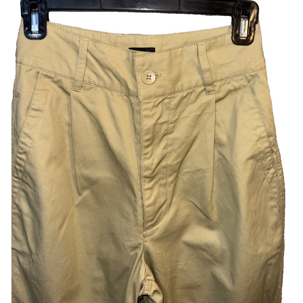 BDG Urban Outfitters Capri Pants Women's Sz 2 beige Straight cuff Leg 25" waist